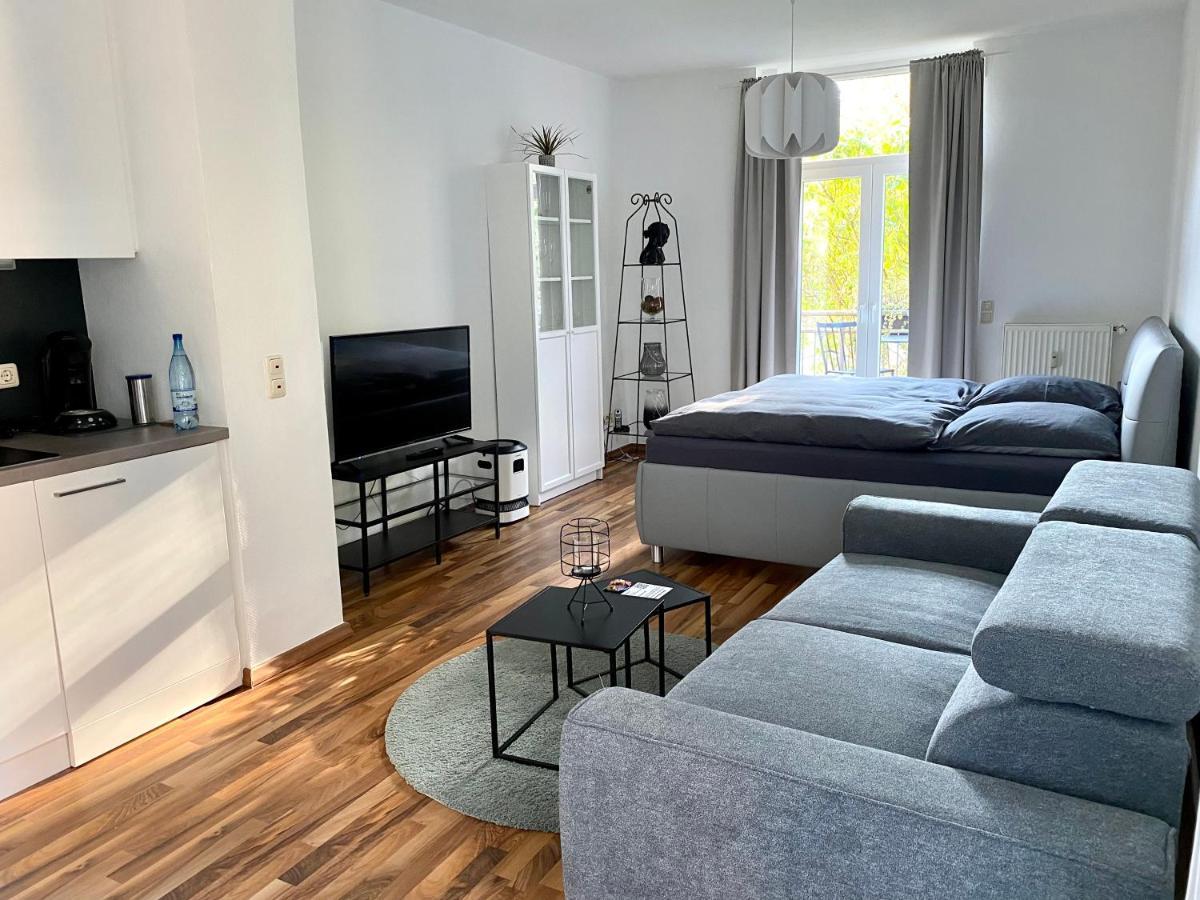 Zentrale Ferienwohnung Mit Balkon In آخن المظهر الخارجي الصورة