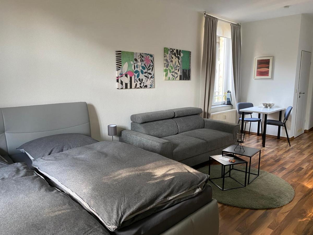 Zentrale Ferienwohnung Mit Balkon In آخن المظهر الخارجي الصورة